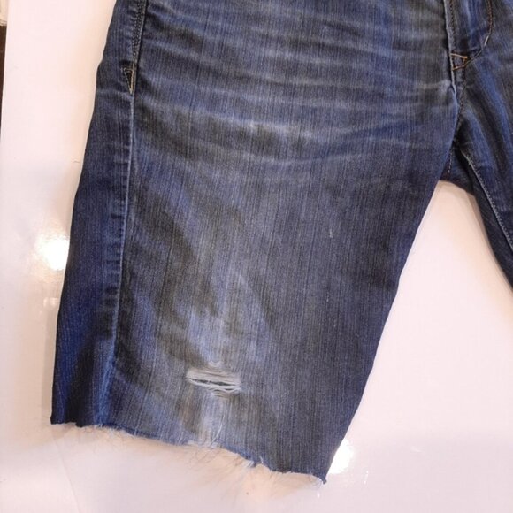 GUESS Vermont Slim Custom Cut Off Denim Shorts Distressed Dark Wash Jean - Picture 5 of 14